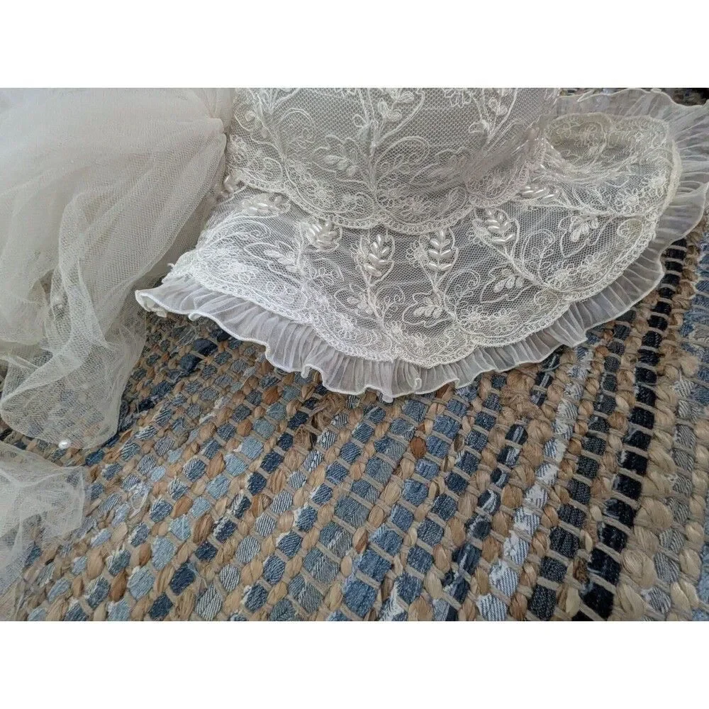 Vtg White Wedding Derby Hat Lace Beaded Veil Flower Applique Coquette Royalcore